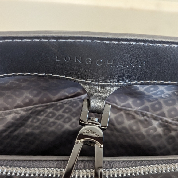 NWOT Silver Longchamp Honore Handbag - Picture 8 of 14